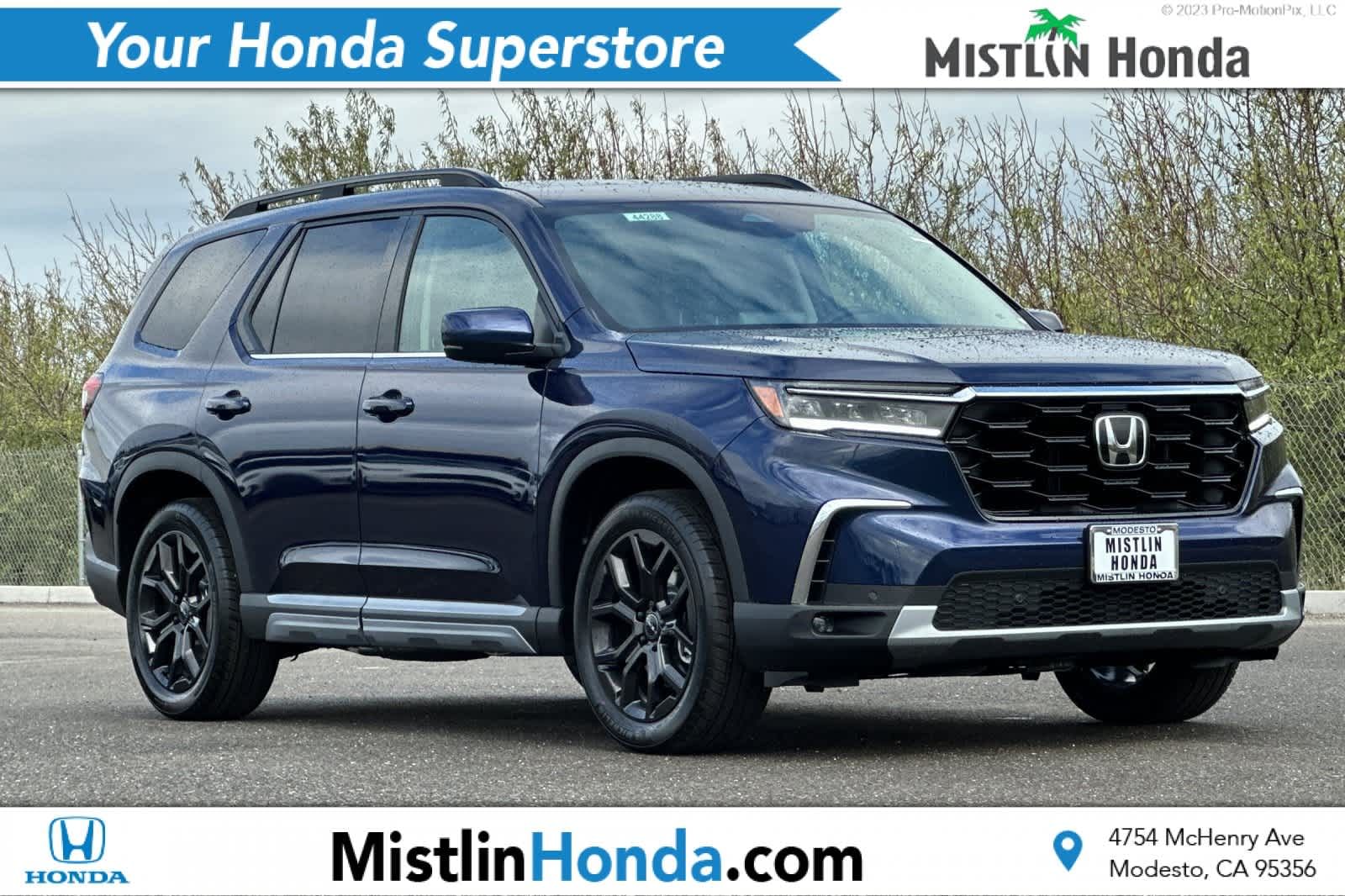 2025 Honda Pilot Touring's photo