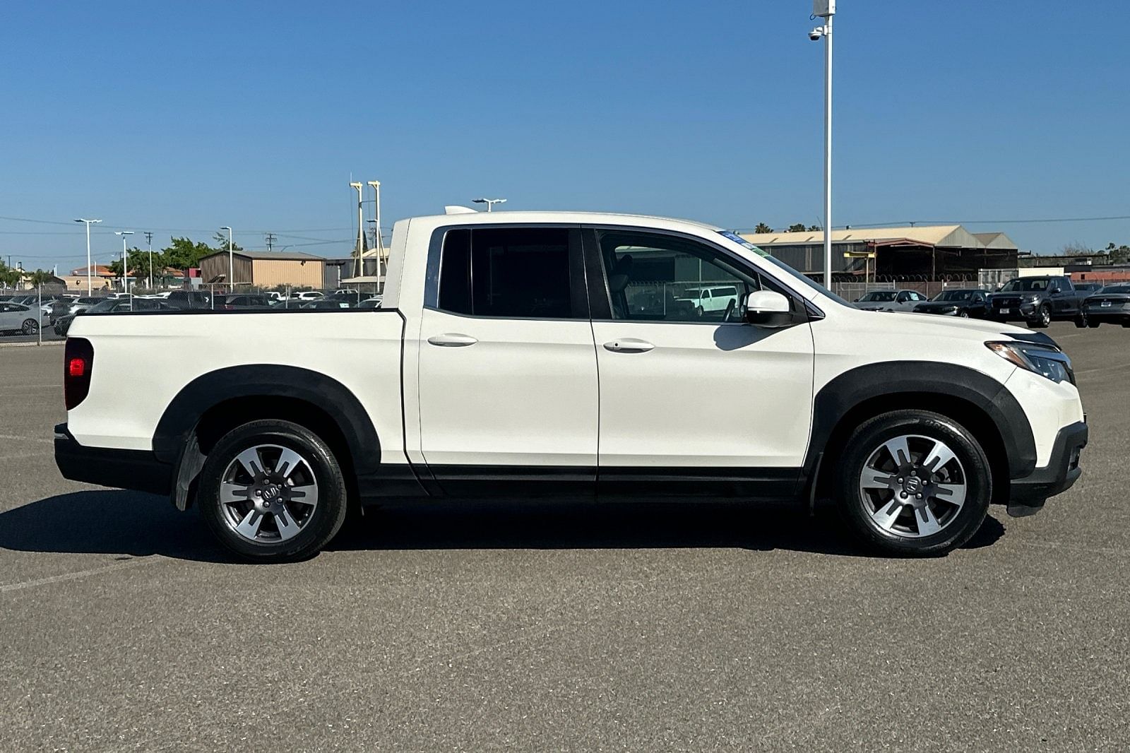 Used 2019 Honda Ridgeline RTL with VIN 5FPYK2F58KB002103 for sale in Modesto, CA