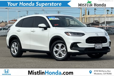 1 image of 2023 Honda HR-V LX