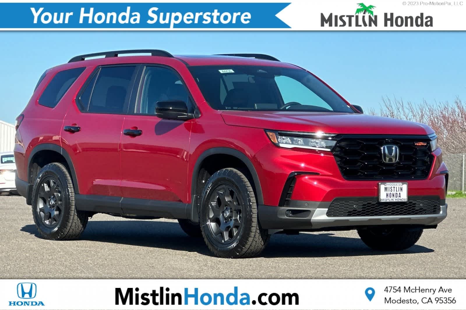 2025 Honda Pilot TrailSport's photo