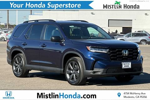 1 image of 2025 Honda Pilot Sport