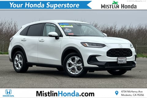 1 image of 2025 Honda HR-V LX
