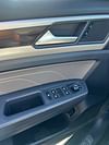 11 thumbnail image of  2021 Volkswagen Atlas 3.6L V6 SE w/Technology