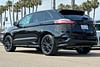 8 thumbnail image of  2022 Ford Edge SE