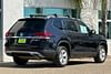 4 thumbnail image of  2018 Volkswagen Atlas 3.6L V6 SE