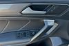 11 thumbnail image of  2022 Volkswagen Tiguan 2.0T SE