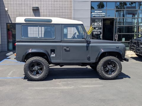 1987 Land Rover Defender 90