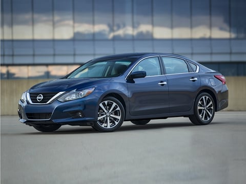 imagen de 2016 Nissan Altima 2.5 SR