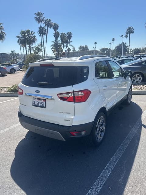 1 image of 2018 Ford EcoSport Titanium