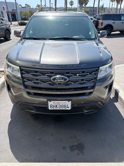 1 imagen de 2018 Ford Explorer XLT