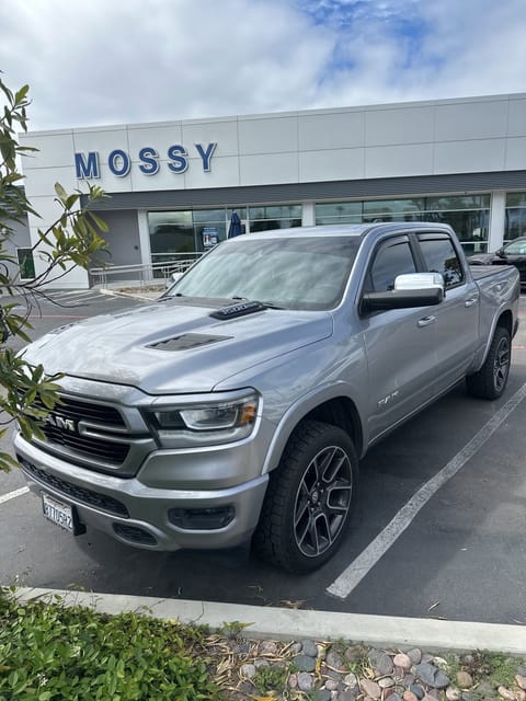 1 imagen de 2019 Ram 1500 Laramie
