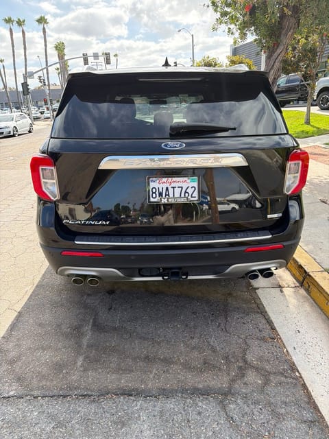 1 image of 2020 Ford Explorer Platinum