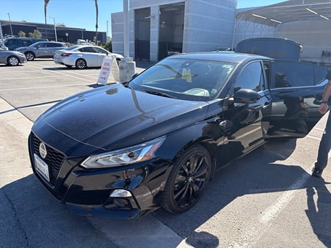 1 image of 2022 Nissan Altima 2.5 SR