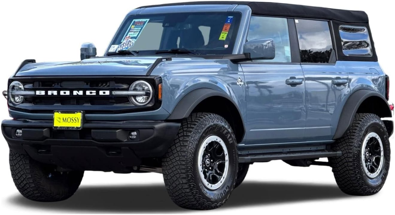 2023 Ford Bronco Outer Banks 4x4's photo