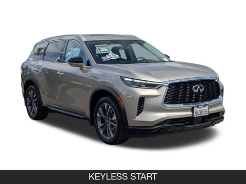 2023 INFINITI QX60 LUXE