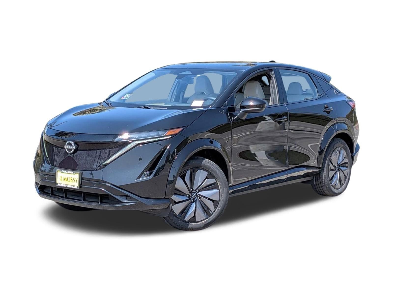 1 thumbnail image of  2023 Nissan Ariya ENGAGE