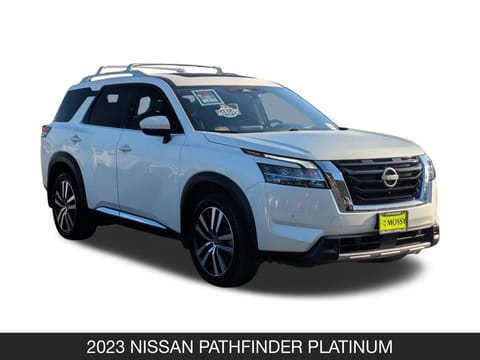 2023 Nissan Pathfinder Platinum