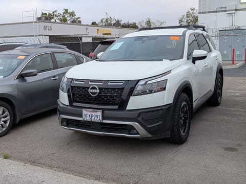 1 imagen de 2023 Nissan Pathfinder Rock Creek