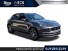 2 imagen en miniatura de 2023 Porsche Macan Base