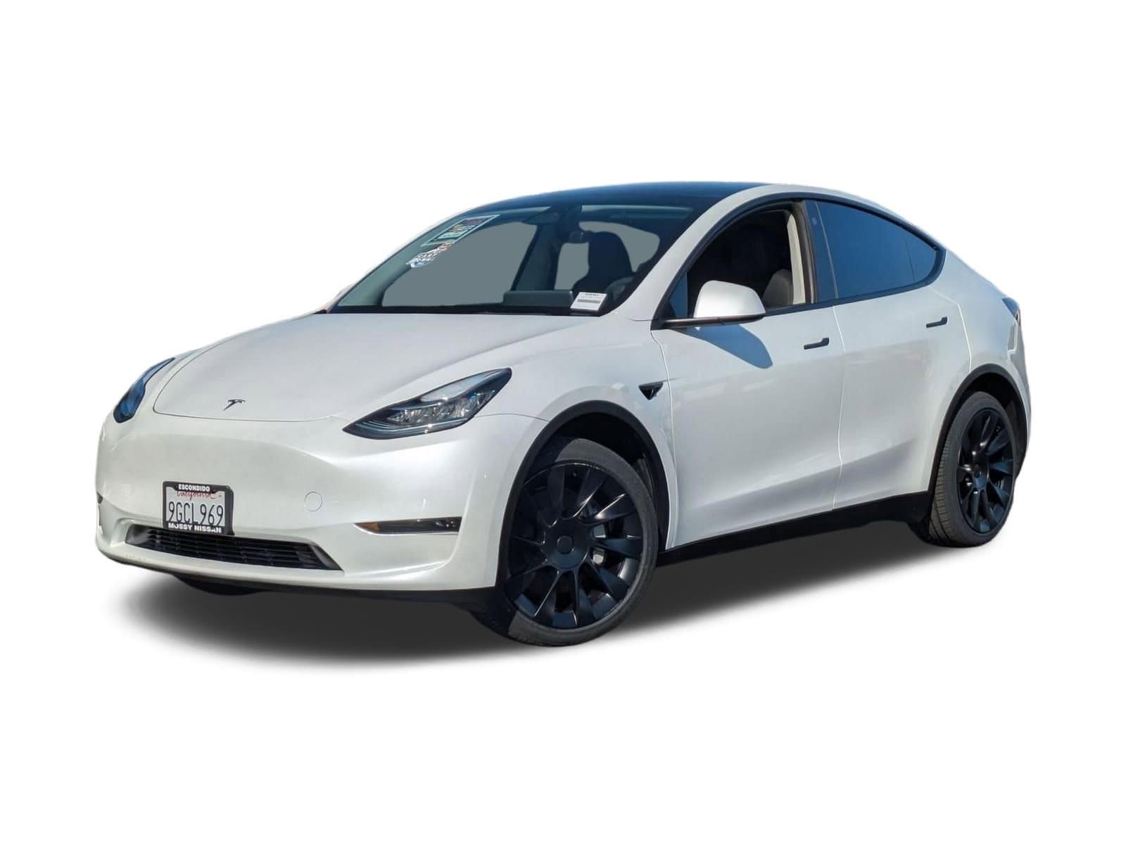 1 imagen en miniatura de 2023 Tesla Model Y Long Range