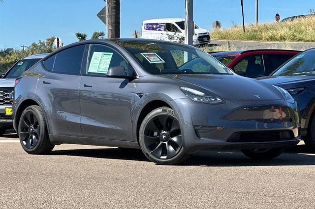 Used 2023 Tesla Model Y Long Range with VIN 7SAYGDEE2PA113700 for sale in San Diego, CA