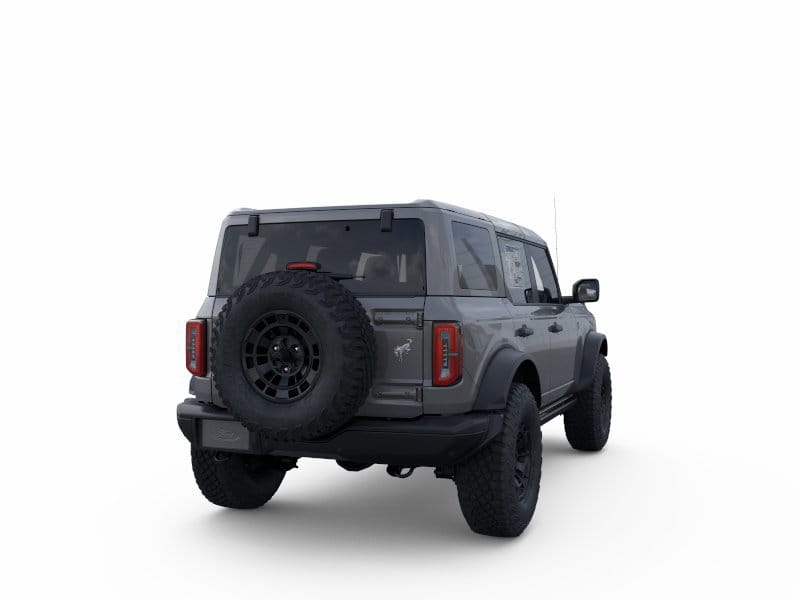 8 thumbnail image of  2026 Ford Bronco Badlands