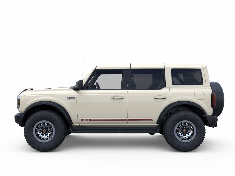 3 imagen en miniatura de 2026 Ford Bronco Outer Banks