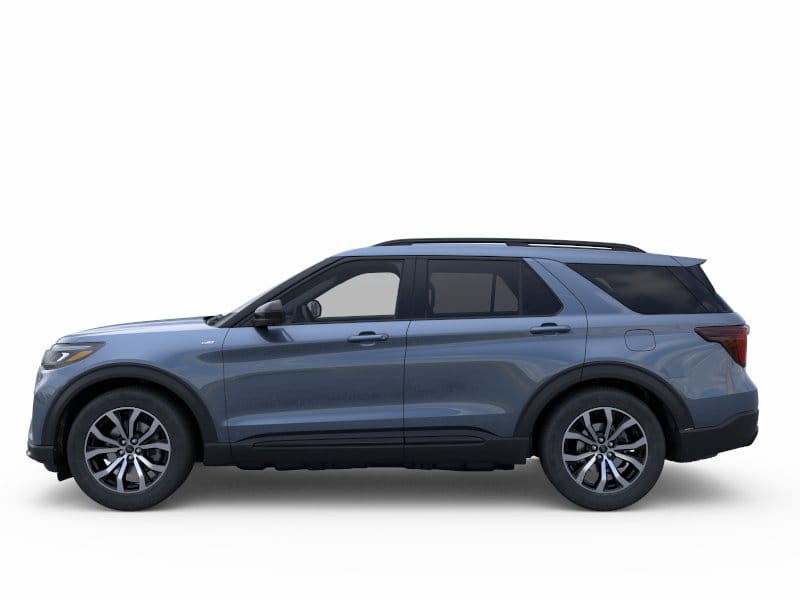 3 thumbnail image of  2026 Ford Explorer ST-Line