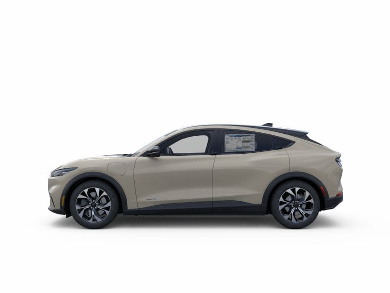 3 imagen en miniatura de 2026 Ford Mustang Mach-E Select