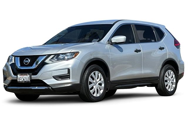 Used 2017 Nissan Rogue S with VIN KNMAT2MT5HP514022 for sale in San Diego, CA