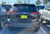4 imagen en miniatura de 2022 Toyota Highlander LE