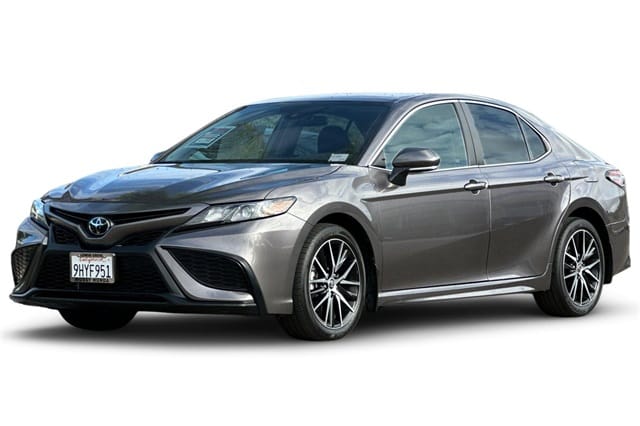 1 placeholder image of  2024 Toyota Camry SE