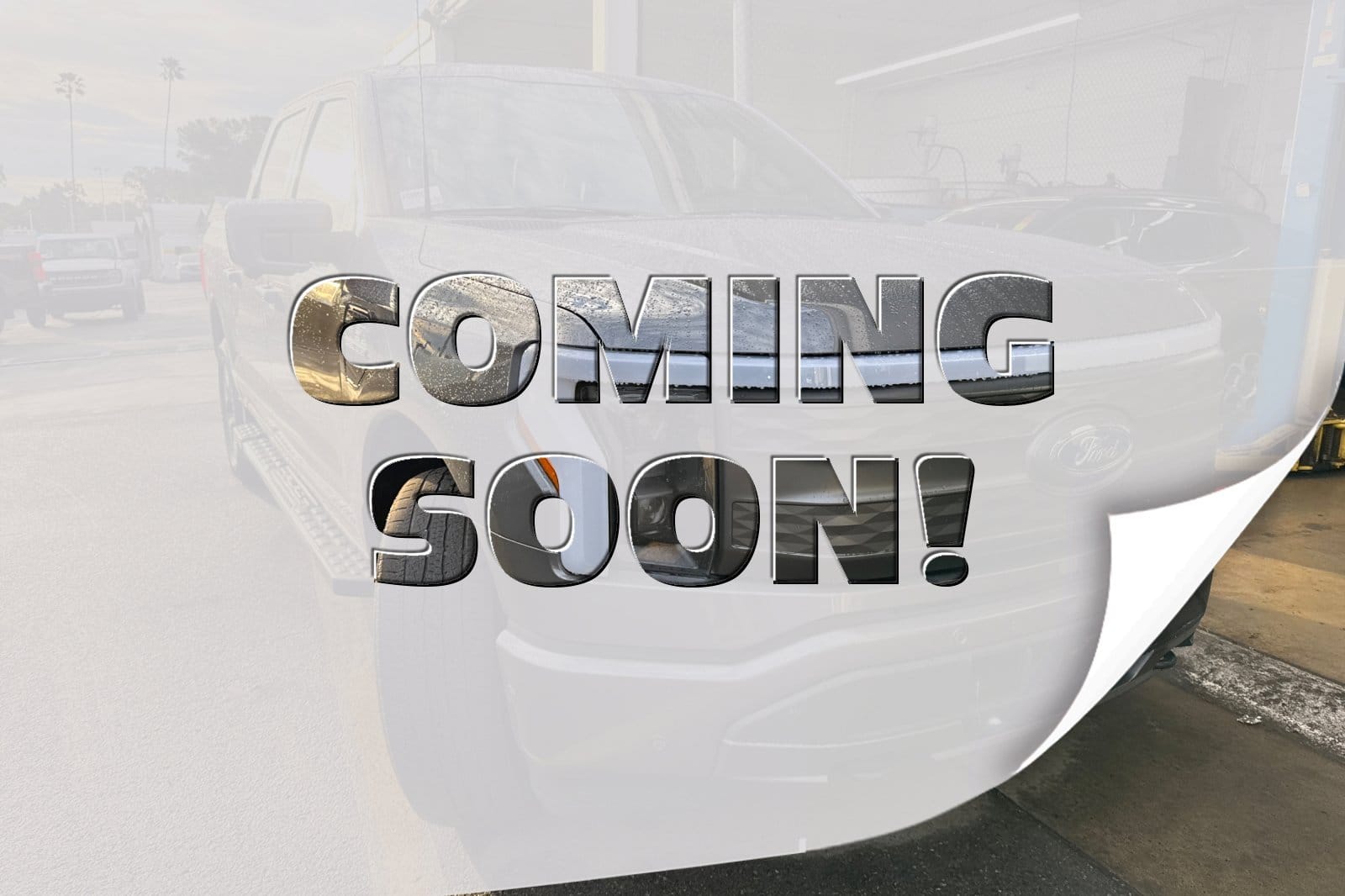 2022 Ford F-150 Lightning Lariat's photo