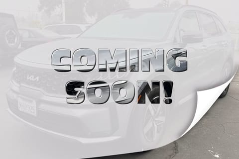 1 imagen de 2023 Kia Sorento S