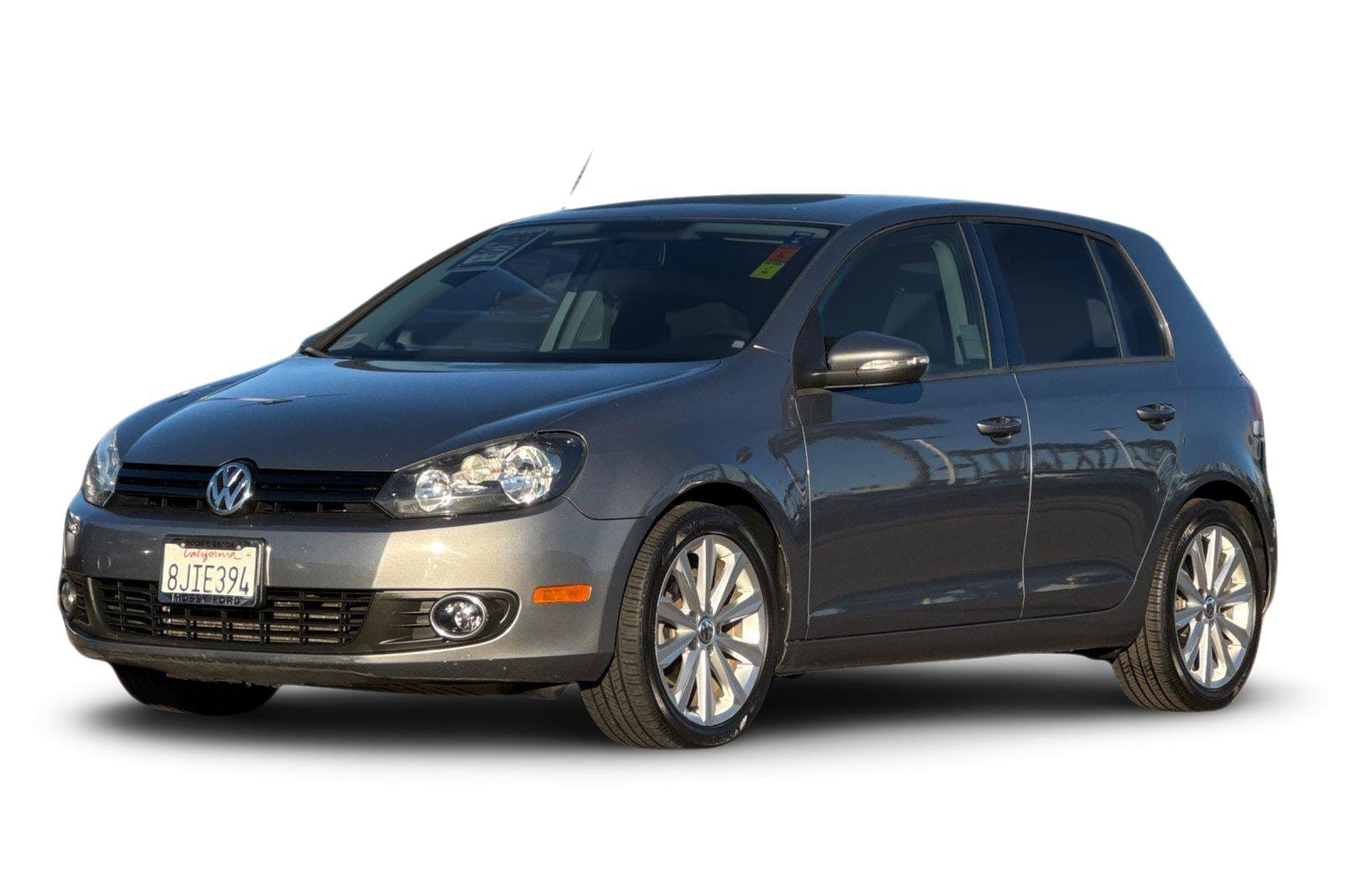 1 placeholder image of  2014 Volkswagen Golf TDI