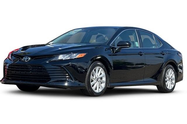 Used 2022 Toyota Camry LE with VIN 4T1C11AK2NU657717 for sale in San Diego, CA