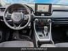 14 imagen en miniatura de 2024 Toyota RAV4 LE