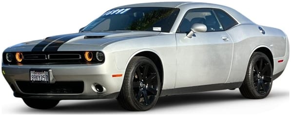 2019 Dodge Challenger SXT's photo