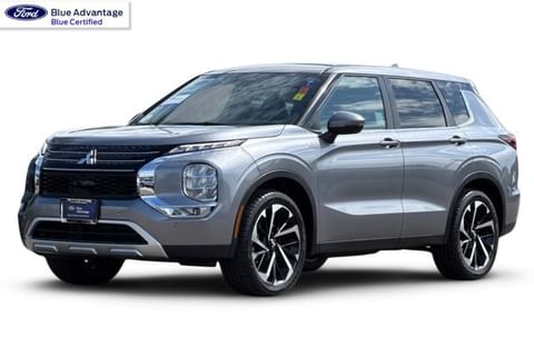 1 image of 2022 Mitsubishi Outlander SE
