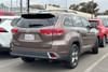 3 imagen en miniatura de 2017 Toyota Highlander Limited