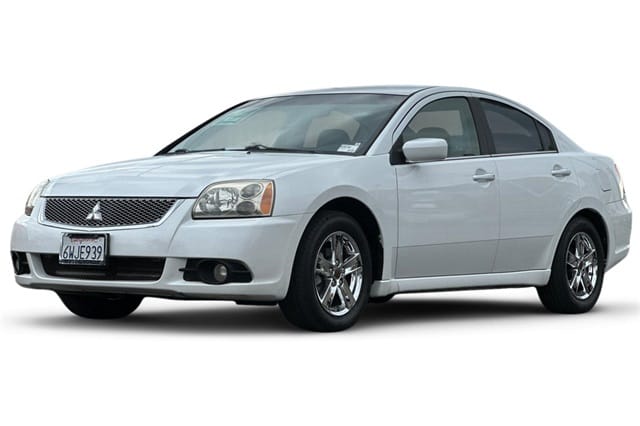 2012 Mitsubishi Galant ES's photo