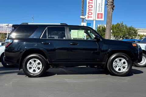 2023 Toyota 4Runner SR5