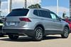 5 thumbnail image of  2019 Volkswagen Tiguan 2.0T SE