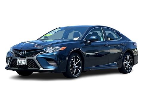 1 image of 2019 Toyota Camry SE