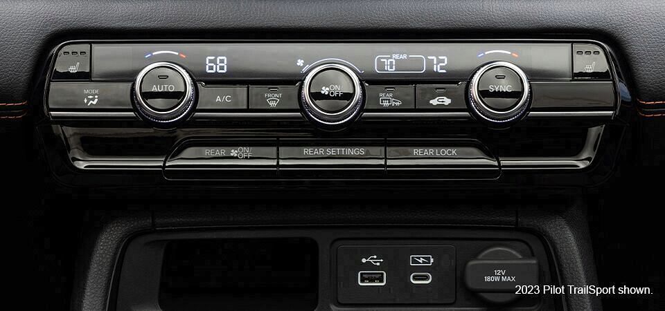 2023 Honda Pilot TrailSport Tri-Zone Climate Control panel