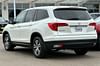 8 thumbnail image of  2017 Honda Pilot EX