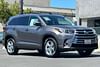 2 thumbnail image of  2019 Toyota Highlander Hybrid Limited