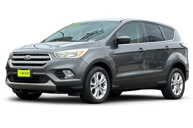 1 placeholder image of  2017 Ford Escape SE