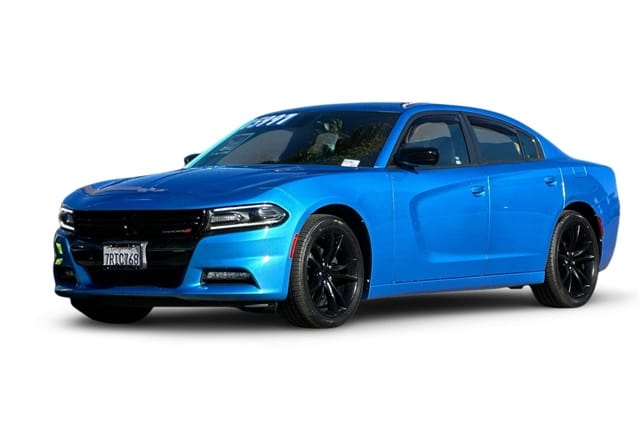 1 placeholder image of  2016 Dodge Charger SXT