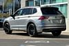 7 imagen en miniatura de 2022 Volkswagen Tiguan 2.0T SE R-Line Black